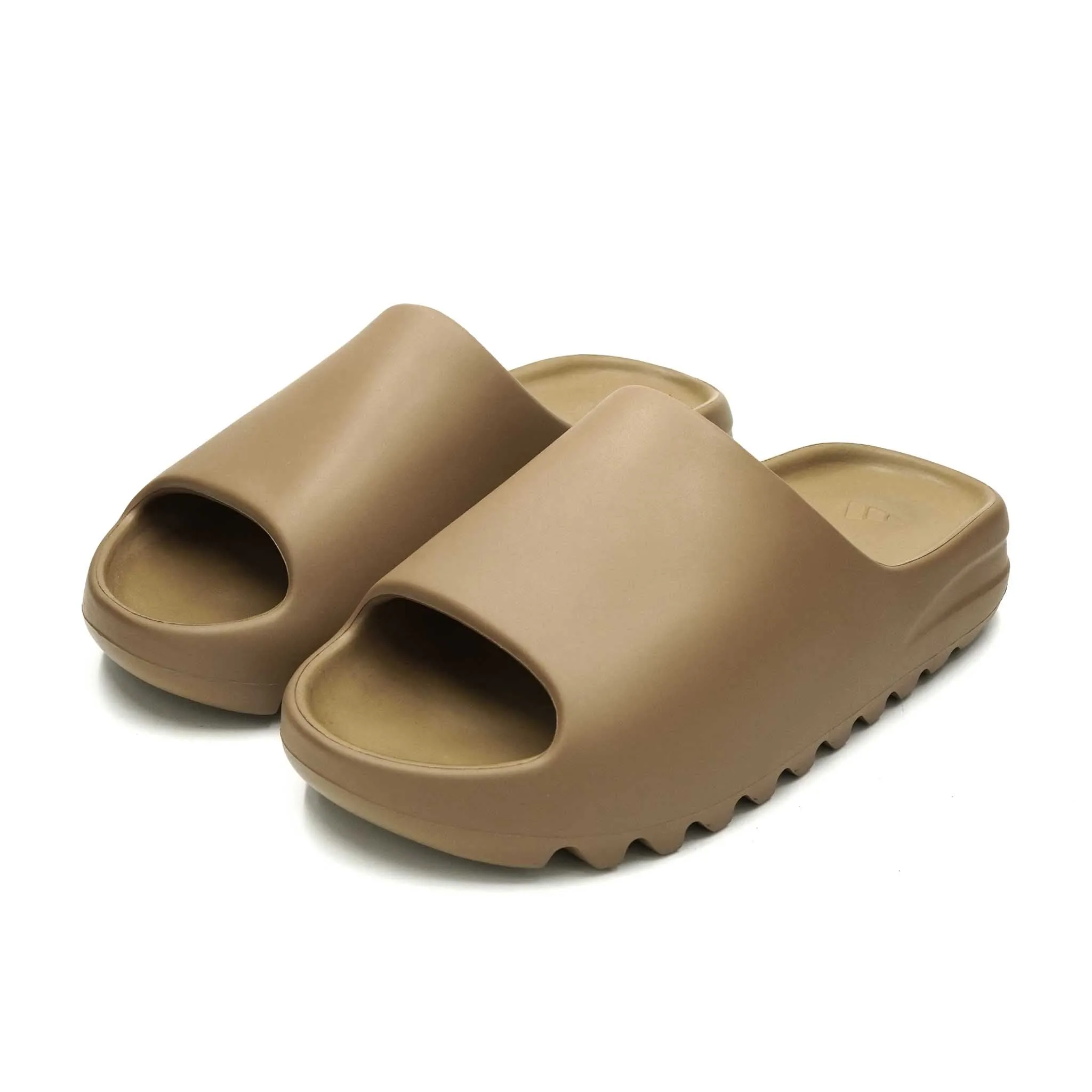 ADIDAS YEEZY SLIDE CORE 2021