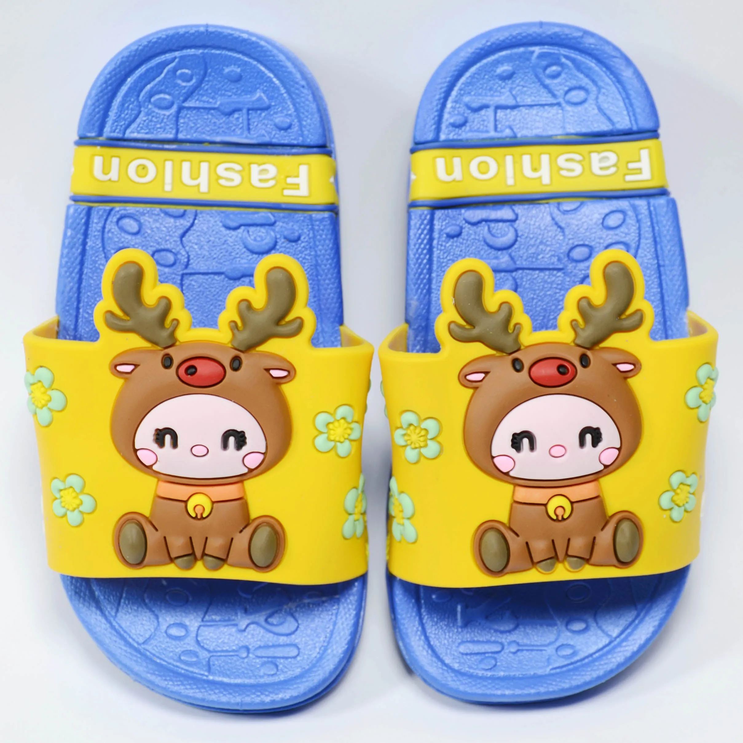 C1630 W-Mark Reindeer Ppyto Day Yellow with Blue Slippers