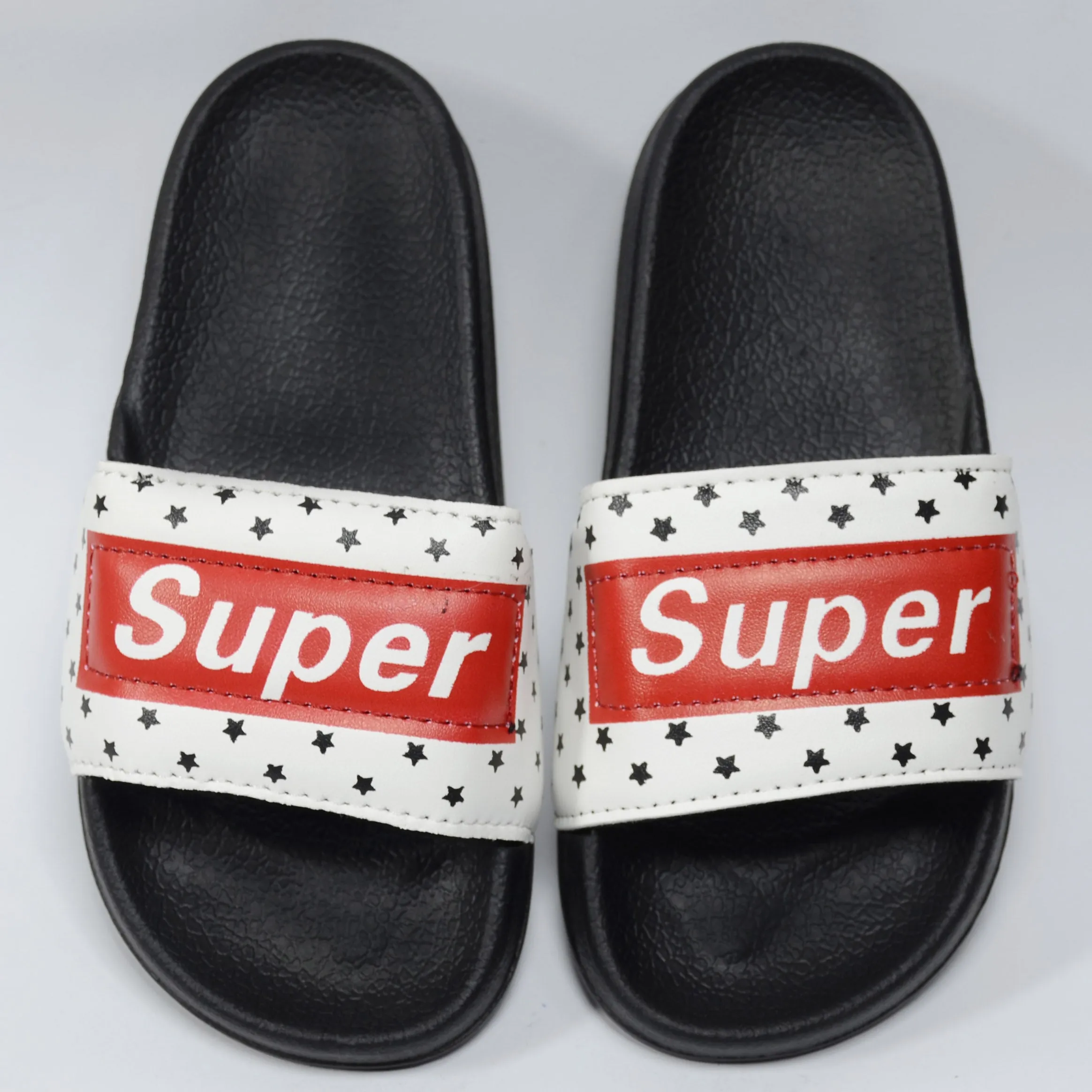 C1632 W-Mark Super Soft Red & Whited with Black Sole Slippers