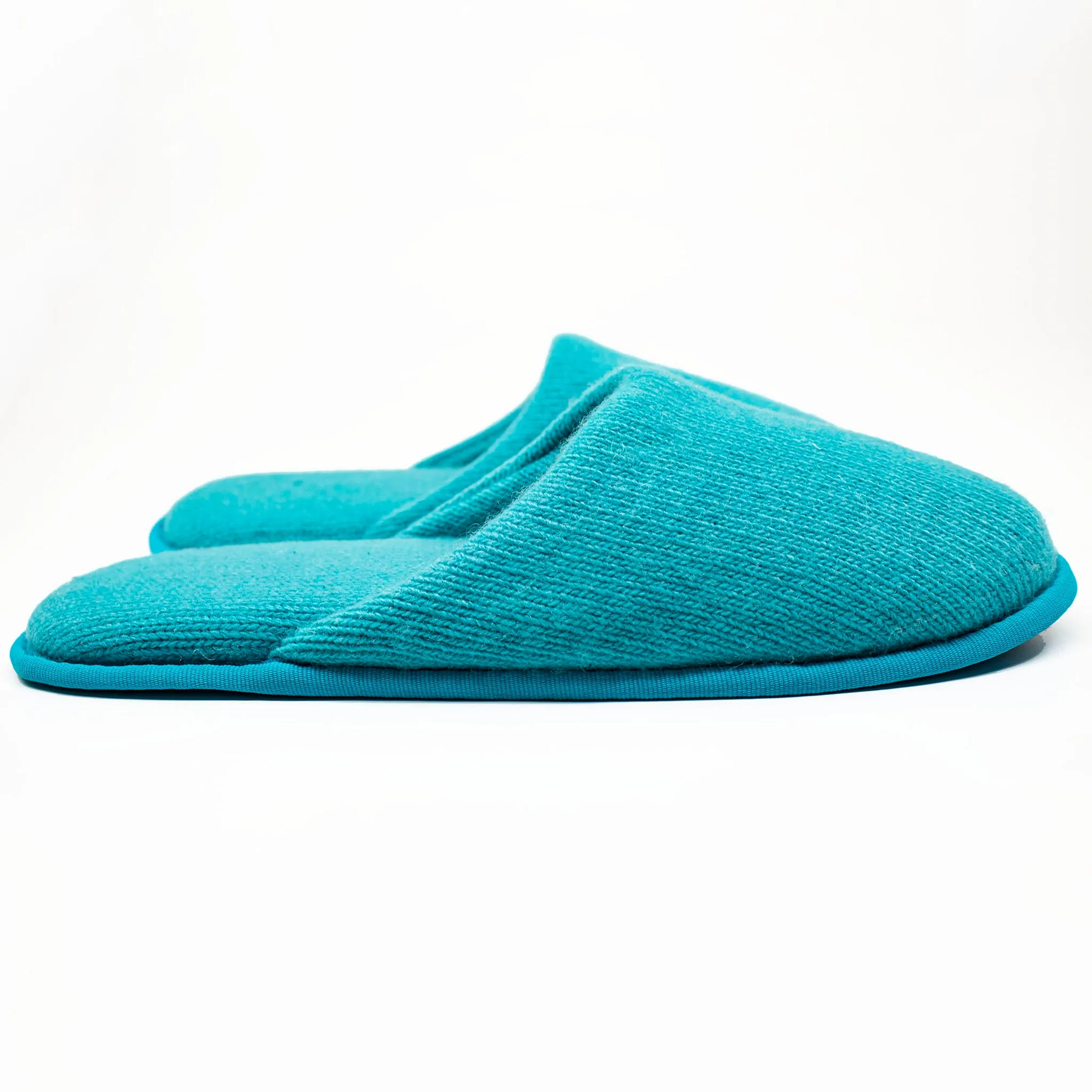 CASHMERE SLIPPERS